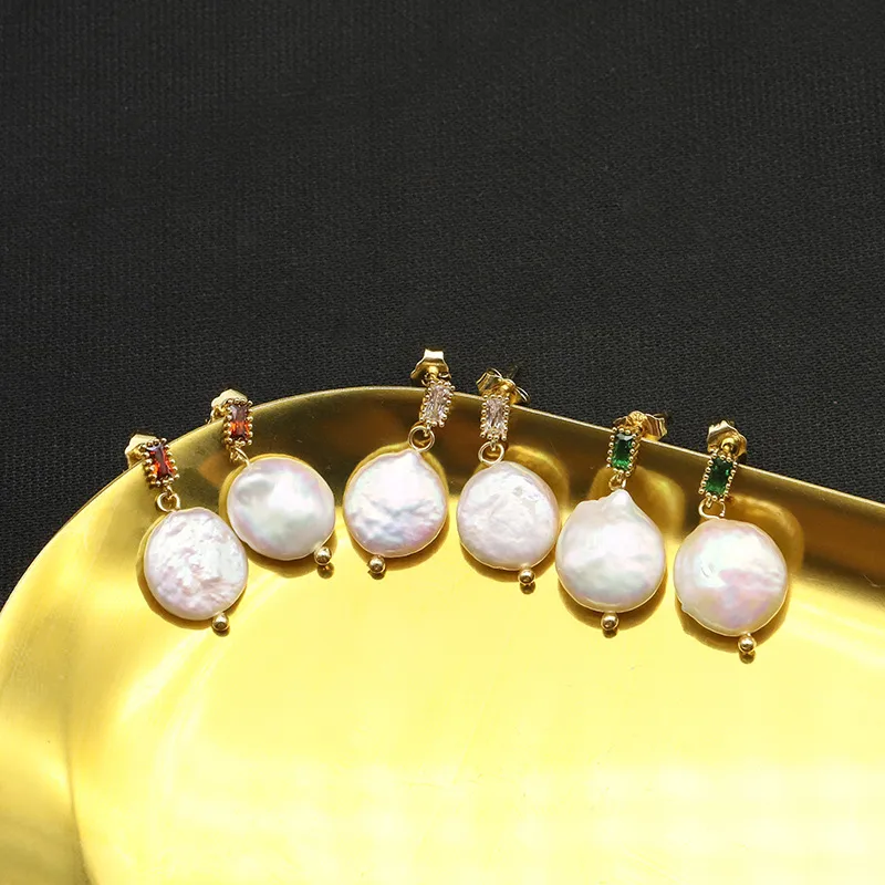 Wholesale Retro Round Flower Pearl Copper Patchwork Zircon Drop Earrings 1 Pair