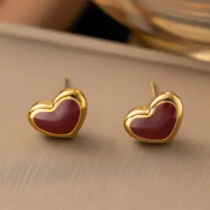 【G3047】Red Heart Earrings / Gold