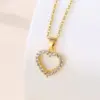 Wholesale Water Plating Vacuum Real Gold Plated 18K Round Heart Shape Snowflake 304 Stainless Steel Titanium Vintage Style Waterproof Non Tarnish 201 Pendant Necklace