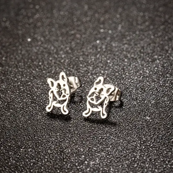 Wholesale PVD Coated 18K Gold Real Gold Plated Animal 304 Stainless Steel Simple Style Waterproof Non Tarnish Ear Studs