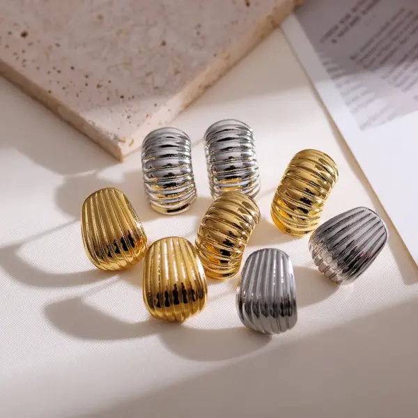 Wholesale PVD Coated Gold Plated Geometric Stainless Steel IG Style Waterproof Non Tarnish Ear Studs