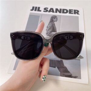 Gray frame black gray sheet