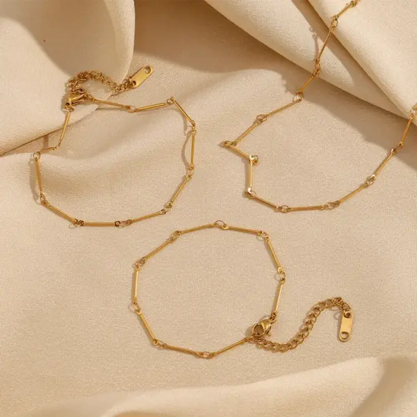 PVD Coated Real Gold Plated 18K Gold Solid Color 304 Stainless Steel Titanium Steel Simple Style Waterproof Non Tarnish Bracelets Anklet Necklace