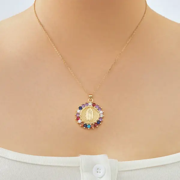 Wholesale PVD Coated K Gold Plated Virgin Mary Oval Heart Shape 304 Stainless Steel Copper Vintage Style Waterproof Non Tarnish Pendant Necklace