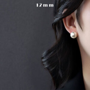 Milk White Pearl 10mm mosquito coil ear clip