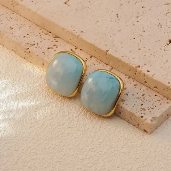 Wholesale 304 Stainless Steel Plastic Quadrilateral Electroplating Resin Golden Plated Classic Style Streetwear Waterproof Non Tarnish Three-dimensional Gold Ear Studs