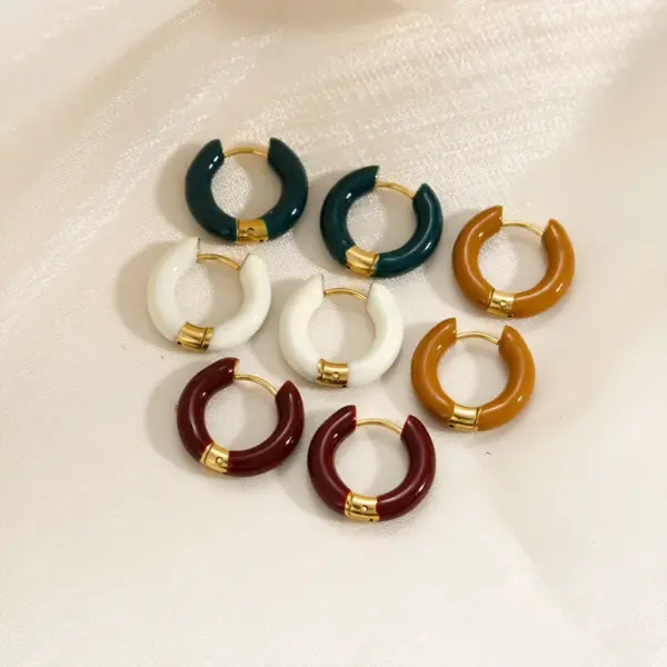 Wholesale Ion Plating (IP) Round 304 Stainless Steel Sweet Waterproof Non Tarnish Earrings