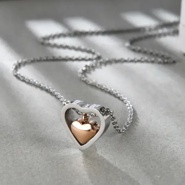 Wholesale Fashion Heart Shape Titanium Steel Plating Pendant Necklace 1 Piece