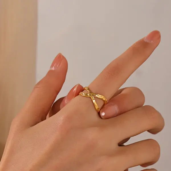 Wholesale PVD Coated Geometric 304 Stainless Steel Simple Style Waterproof Non Tarnish Open Ring