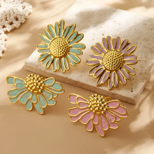Wholesale Hot-Selling INS Style Real Gold Plated 304 Stainless Steel Furnace Electroplated Oil-Drip Daisy Open Ring Cute Vacation Style