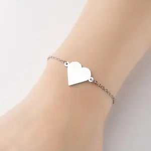 Heart-Shaped / Steel Color