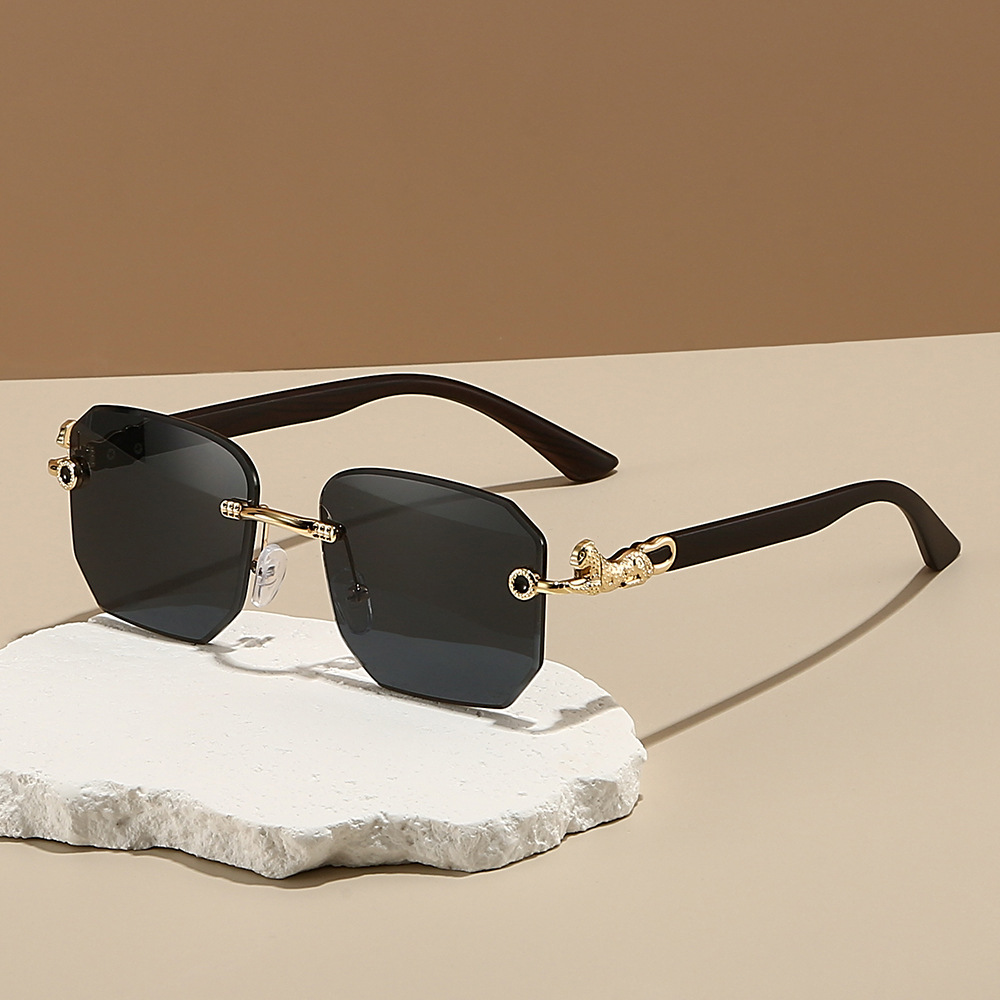 Wholesale Cross-border New Borderless Leopard Decorative Fashion Sunglasses European and American Fashion lygon Casual Sunglasses