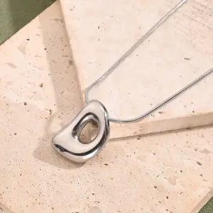 D Necklace (Steel Color) / Length: 450mm / 1 Strand/Package