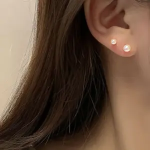 Wholesale 1 Pair Retro Round Inlay 304 Stainless Steel Zircon Ear Studs