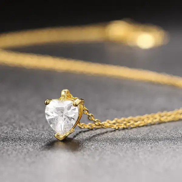 Wholesale Fashion Heart Shape Copper Inlay Zircon Pendant Necklace 1 Piece