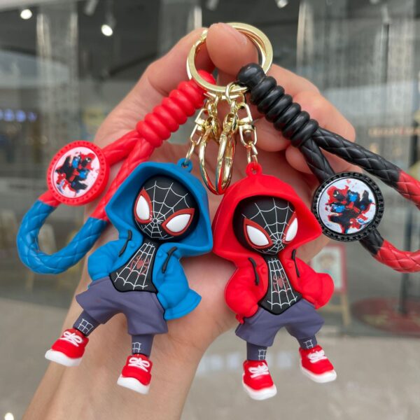 Wholesale Spider-Man Keychain Cartoon Doll Trendy Cool Male Student Schoolbag Pendant Car Key Chain Doll Machine Small Gift