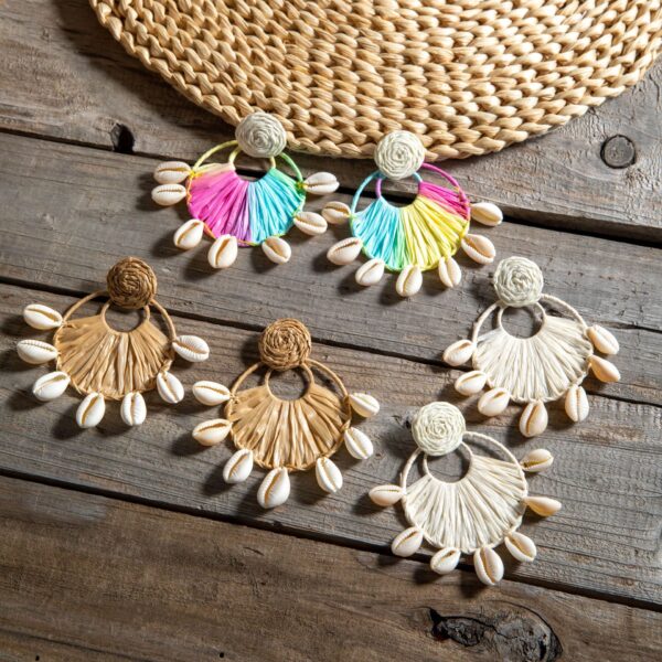 Wholesale Cross-border European and American Rafi Grass Round Shell Tassel Style Earrings Bohemian Beach Style Woven Earrings