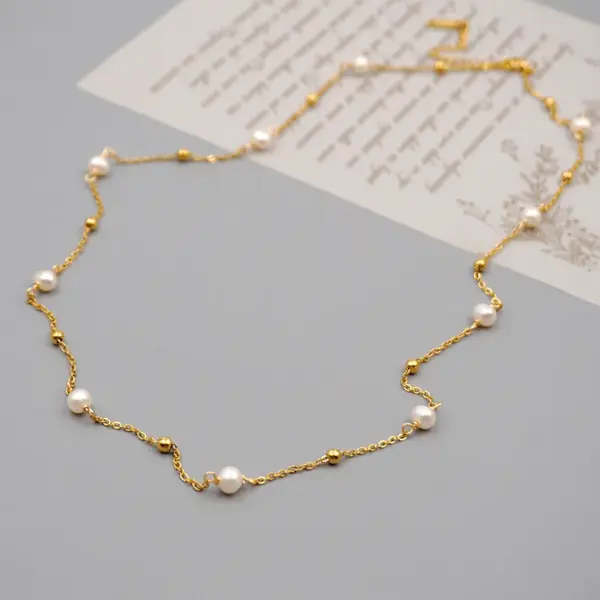 Wholesale Freshwater Pearl Ferroalloy Round Vacuum Plating Gold Plated Simple Style Classic Style Waterproof Non Tarnish Beaded Plating Gold Sweater Chain Long Necklace