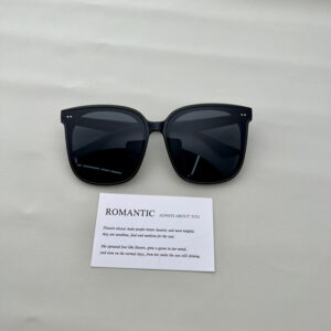 Two points black frame gray piece