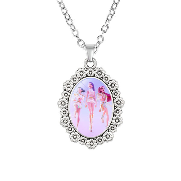 Wholesale Lace-trimmed oval clavicle chain, versatile everyday sweater chain, crystal-set pendant, OLY Exclusive