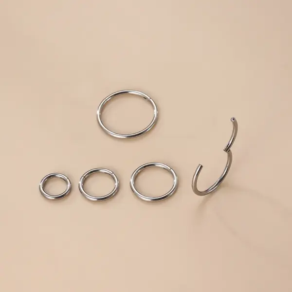 1 Piece Nose Rings & Studs Fashion Circle Pure Titanium Plating Nose Pin