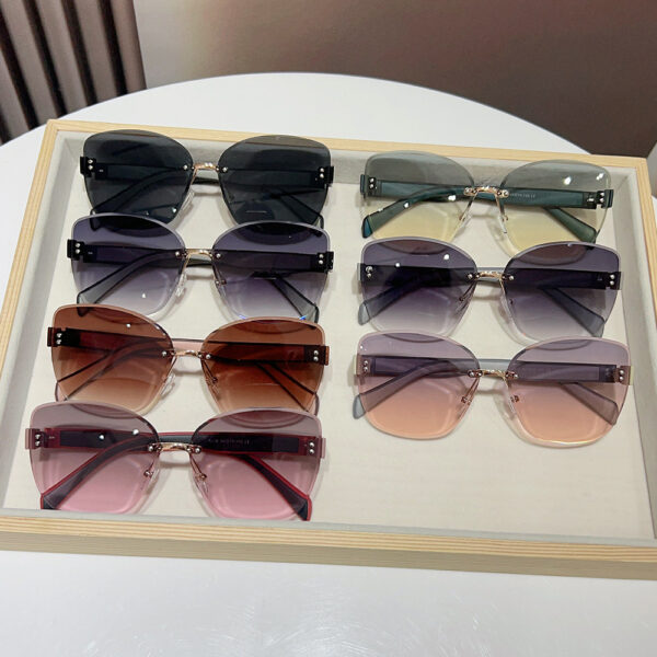 oly-76c83d0ec1826e2559f196ff80e5bbcb Wholesale New Frameless Sunglasses for Men and Women, Personalized Douyin Live Broadcast, Fashionable Anti-Uv Sunglasses, Internet Celebrity Street Photography Decorative Mirrors