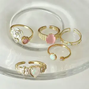 Wholesale Alloy Silver Plated Inlay Heart Shape Flower Zircon Copper Rings