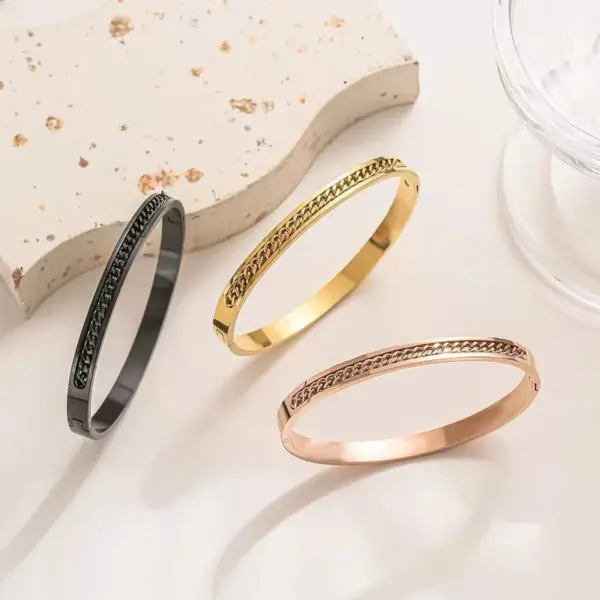 Wholesale Simple Style Solid Color Titanium Steel Inlay Rhinestones Rings Bracelets