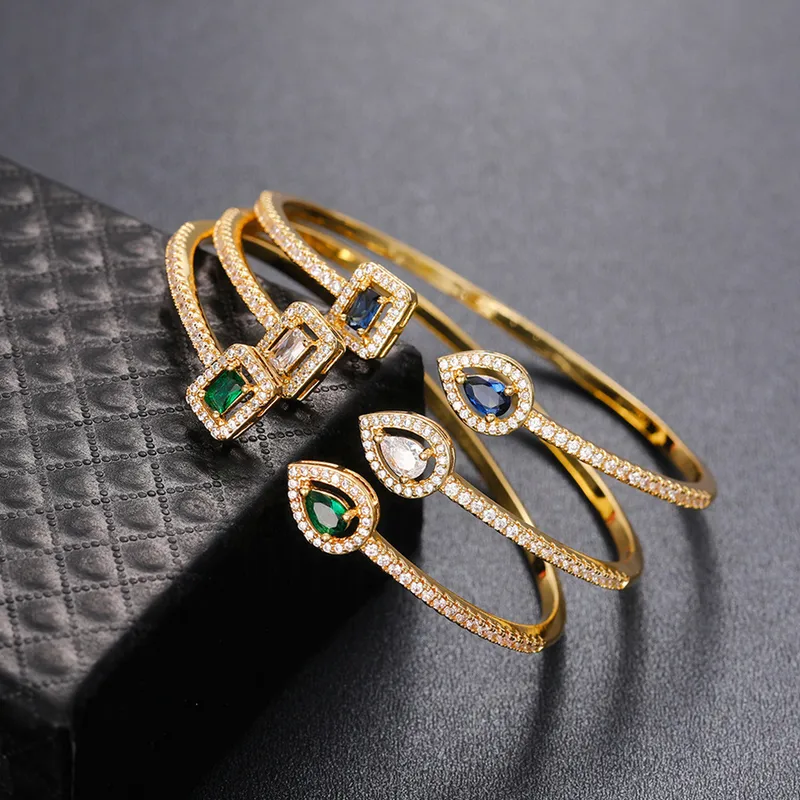 Wholesale Fashion Square Water oplets Copper Inlay Zircon Bangle 1 Piece