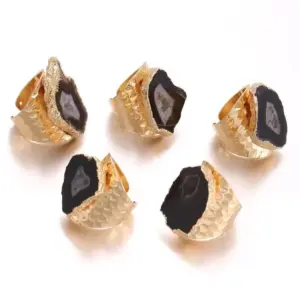 Black / Adjustable Opening