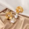 Wholesale 1 Pair Elegant Retro French Style Flower Plating Inlay Alloy Pearl Gold Plated Drop Earrings
