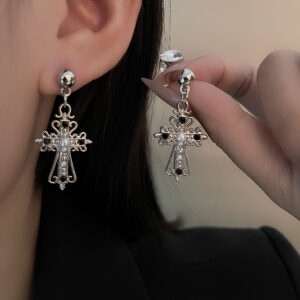 E1143-10 silver cross