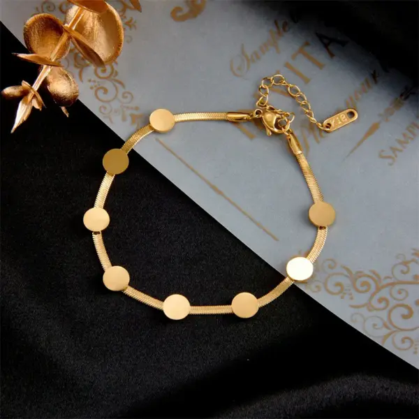 Wholesale PVD Coated 18K Gold Plated 304 Stainless Steel Simple Style Waterproof Non Tarnish 304 Stainless Steel Bracelets