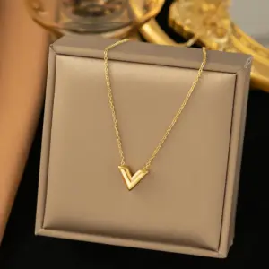 【H113】V-Shaped Necklace / Gold