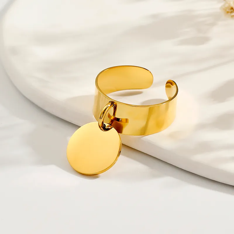 Wholesale PVD Coated 14K Gold Plated Solid Color 304 Stainless Steel Simple Style Classic Style Waterproof Non Tarnish Charm Rings