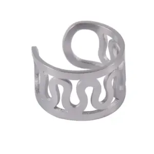 Steel Color Wave Pattern Ear Clip