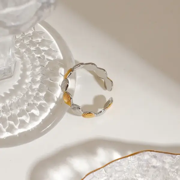 Wholesale 304 Stainless Steel Shell PVD Coated 18K Real Gold Plated Real Gold Plated Vintage Style Simple Style Commute Waterproof Non Tarnish Open Rings Rings