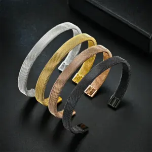 Wholesale Retro Solid Color Stainless Steel Bangle 1 Piece