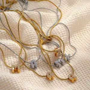 Copper Letter Electroplating 18K Real Gold Plated Simple Style Classic Style Snake Chain Pendant Necklace