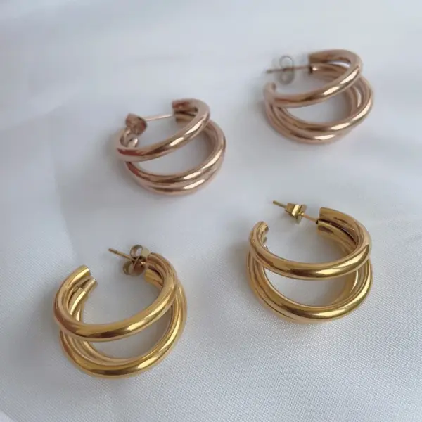 Wholesale 1 Pair Retro Simple Style C Shape Plating Titanium Steel Ear Studs