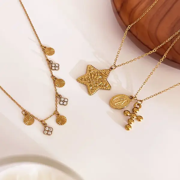 316 Stainless Steel Pentagram Geometric PVD Coated Rhinestones Real Gold Plated Simple Style Commute Waterproof Non Tarnish Surgical Steel Inlay Cable Chain Lobster Trigger Clasp Closure Gold Pendant Necklace