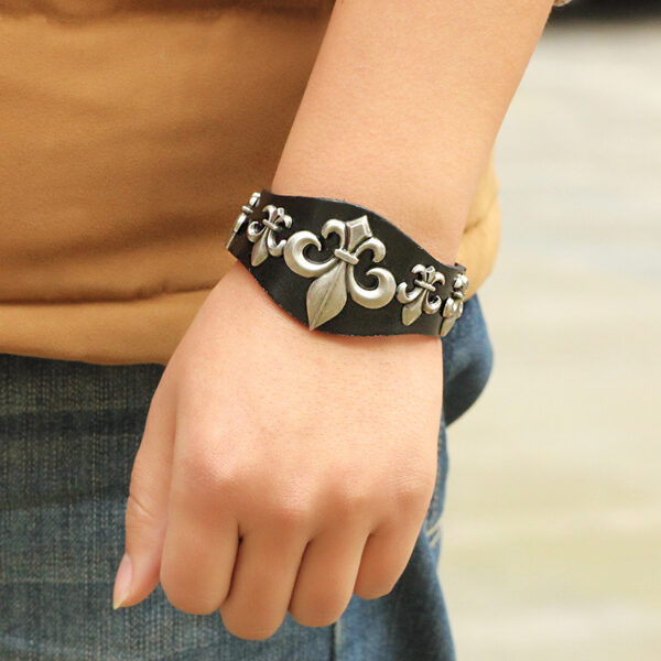 Wholesale rivet leather bracelet alloy accessories punk jewelry