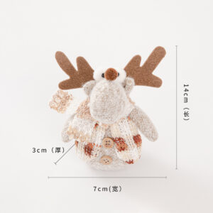 Knitted European-style mini reindeer pendant