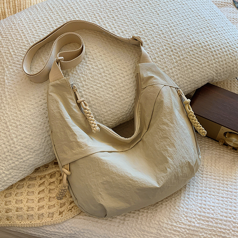 Wholesale 2025 Summer New Versatile Shoulder Bag Travel Crossbody Bag Washed Wrinkled Nylon Retro Casual Lightweight Dumpling Bag