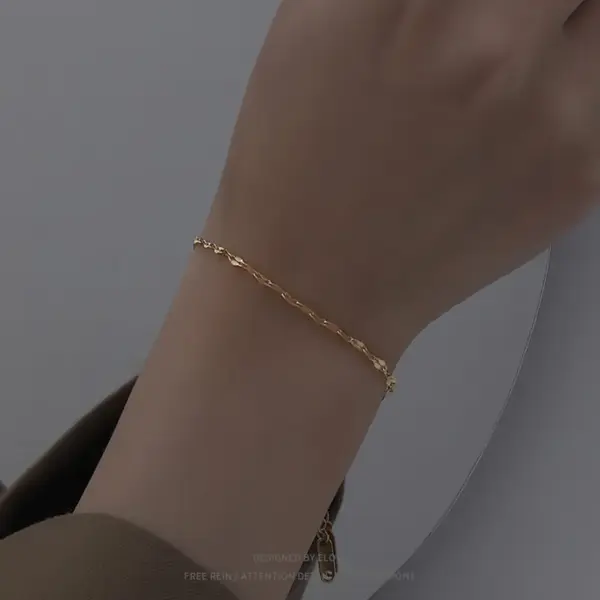 oly-78751e41de286a277d95487a5a360b27 Wholesale PVD Coated Real Gold Plated Geometric Titanium Steel Fashion Waterproof Non Tarnish Bracelets