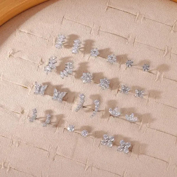 Wholesale Sparkling Zircon Ear Bone Stud Earrings Piercing Jewelry 304 Stainless Steel 18K Gold Plated INS Style Elegant