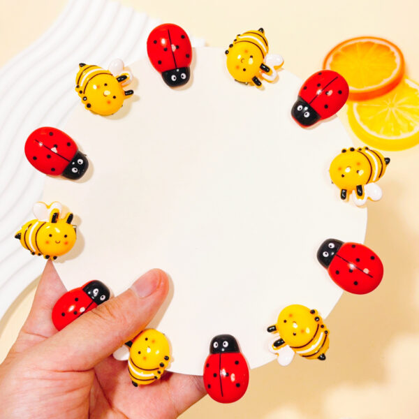 Wholesale Seven-Star Ladybug Bee Mini Hairpin Kidsren's Cute Insect Small Clip