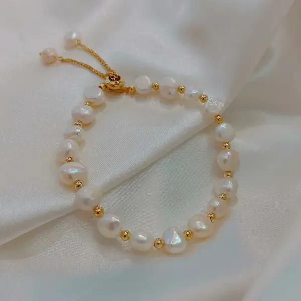 Elegant Round Rhinestones Imitation Pearl Alloy Freshwater Pearl Wholesale Bracelets