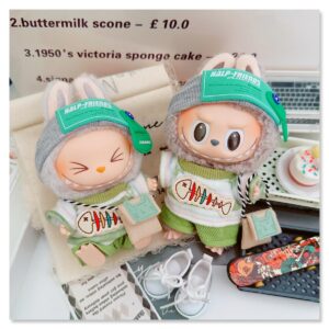 LBB-11 Self-Entertainment Four-Piece Set (Headband + T-shirt + Pants + Bag) / Labubu is wearable in its first, second, and third generations.