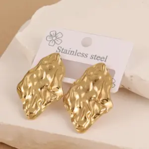 Gold / Average Size / Style 148